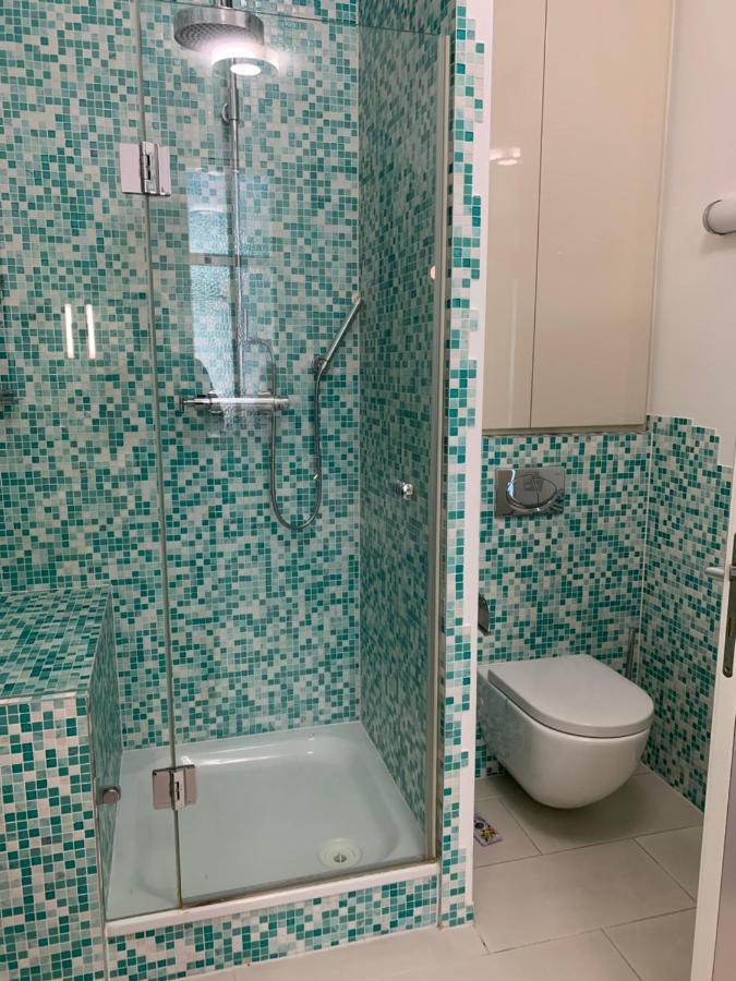 Apartment In The Heart Of Відень Екстер'єр фото